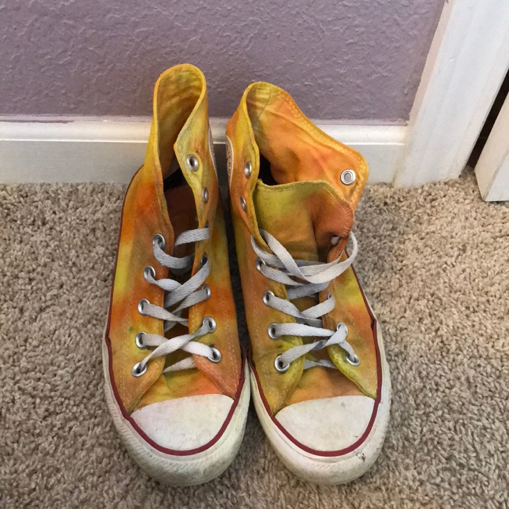 tie dye yellow and orange converse - Picture 2 of 2